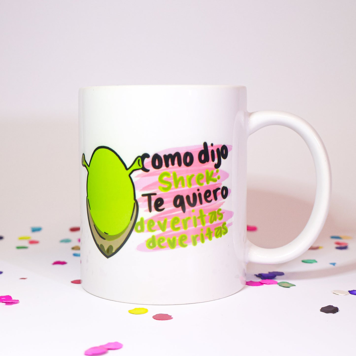 Pop Culture Shrek Mug "Te quiero deveritas"
